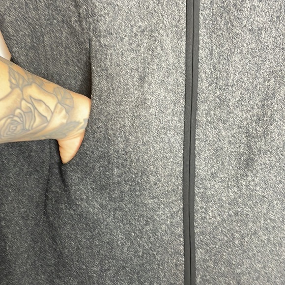 Arc’teryx | Wool Blend Lanea Longline Full Zip Coat - Picture 4 of 11